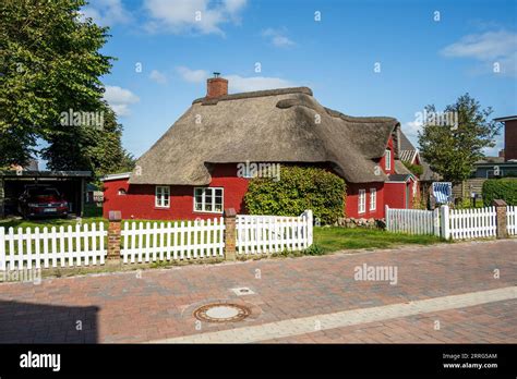 Stra Enszenen Aus Norddorf Auf Der Nordseeinsel Amrum Im Sommer Eine