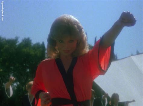 Loni Anderson Nude The Fappening Photo 349408 FappeningBook