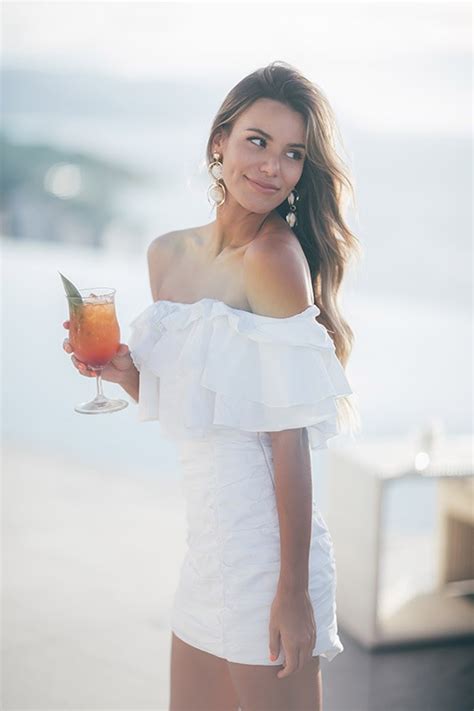 Madison Reed Sexy Bikini Photoshoot Hot Celebs Home