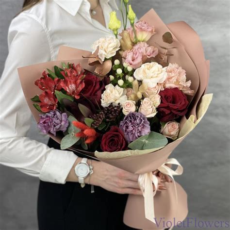 Букет цветов Гибискус заказать в Москве с доставкой по цене 8 390 ...