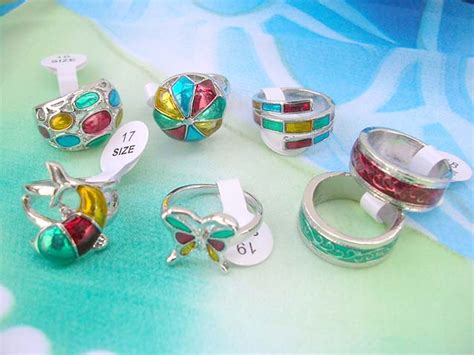 costume-jewelry-rings-002