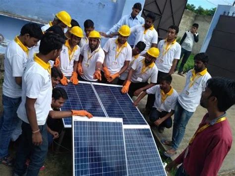 Solar Panel Installation Technician Lab Tools PMKVY in New Delhi | ID ...