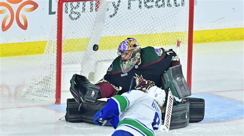 Carolina Hurricanes at Los Angeles Kings odds, picks and predictions