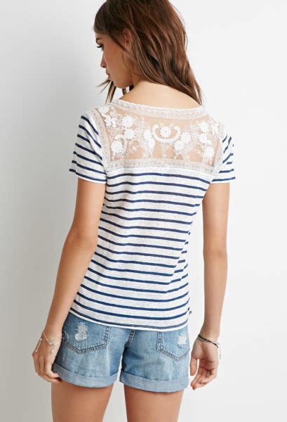 Тельняшка с кружевом-ПРОДАНО!: what_2_wear — LiveJournal