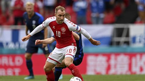 Euro 2020 Dokter Tim Denmark Konfirmasi Christian Eriksen Kolaps