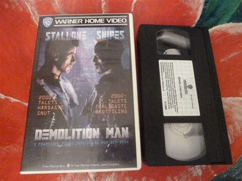 Demolition Man Vhs Film Ac Köp Från Keepeer14488 På Tradera