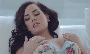 Boob Gifs Page 55 Literotica Discussion Board