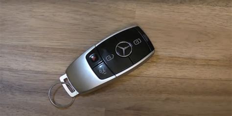 What Size Battery For Mercedes Key Fob?