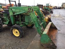 Used John Deere 2040 Tractor Loader for sale. John Deere equipment ...