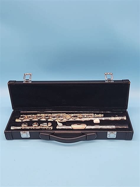 Moller Ml 2288 Flute With Black Carrying Case Ebay