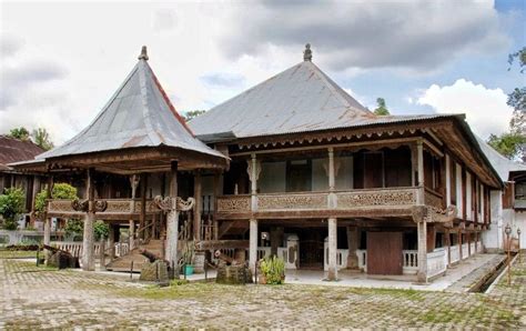 Inilah Rumah Adat Lampung Beserta Foto dan Filosofinya - InfoLpg - Portal Informasi Wisata dan ...