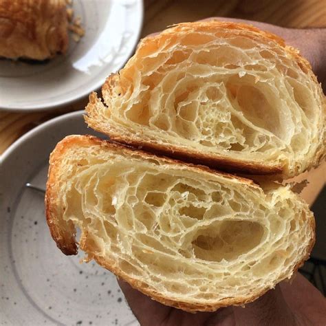 BUTTER CROISSANTS Premo By Xanders