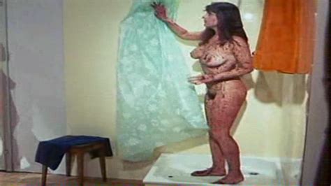 Naked Melitta Tegeler in Mädchenhändler