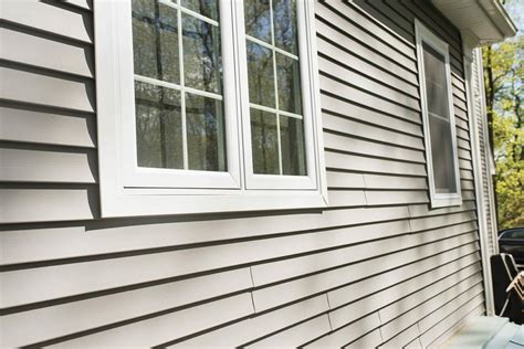 Can You Paint Vinyl Siding? - Mora Painting