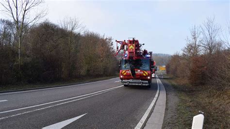 Bad Rappenau Unfall Auf A6 Mit Zwei Lkw A6 Richtung Mannheim Voll