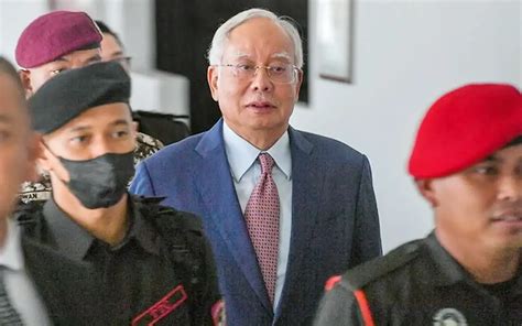 Bar Seeks Judicial Review To Quash Najibs Pardon In Src Case