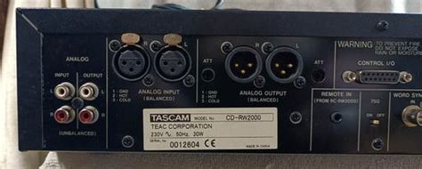 CD-RW2000 v3 - Tascam CD-RW2000 v3 - Audiofanzine
