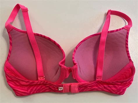 Victorias Secret Pink Wear Everywhere Push Up Bra 32b Convertible