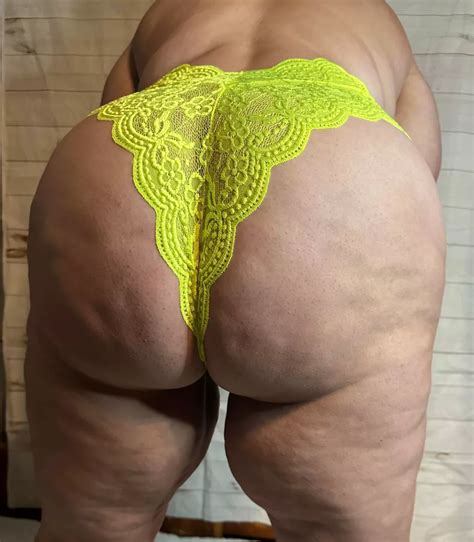 Someone Told Me I Had The Perfect Ass For Face Sitting Nudes BBW NUDE PICS ORG