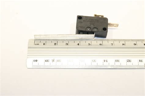 MICRO INTERRUPTOR SWITCH KW3 OZ KW3 0Z PALANCA NO 16A 125 250VAC 5E4