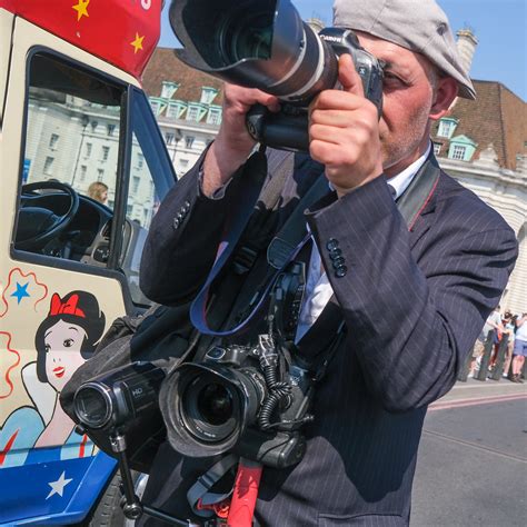 Seasoned Press Photographer 2023 London Wnbr 10 June 202 Flickr