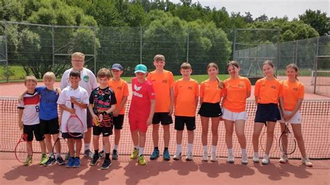 Erfolgreiche Teilnahme Der N Ms Beim Schultenniscup N Ms Markt Allhau