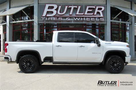 Chevrolet Silverado with 20in Fuel Flame Wheels exclusively from Butler ...