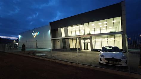 Tuplex Poznań: PMMA, tkaniny, folie, PCW, plandeki, kompozyty, folie ...