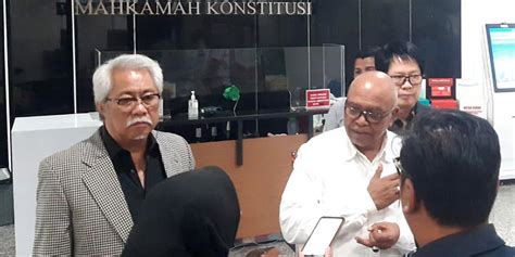 Imbas Perbolehkan Gibran Ikut Pilpres Anwar Usman Dilaporkan Ke