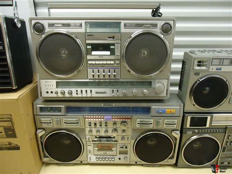 Large Collection Of Vintage Boomboxghetto Blaster All Monster Series