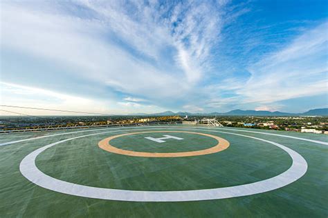 Best Helicopter Landing Pad Stock Photos, Pictures & Royalty-Free ...