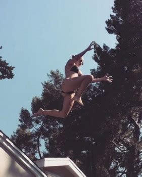 Emily Osment Wearing A Bikini In A Twitpic 06 23 16 Phun Org Forum
