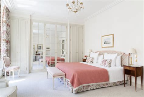 Luxury Hotel Rooms & Suites in Paris | Le Bristol Paris