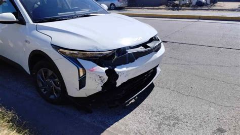 Conductor Invade Carril Y Embiste A Motociclista En Los Mochis Luz