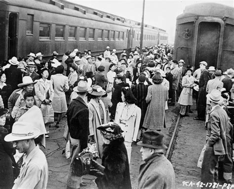 Japanese Relocation During Wwii 30 Heartbreaking Photographs Of