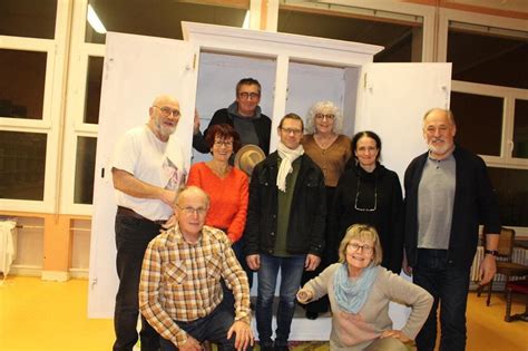 À Saint Jean des Baisants Intermède fête 40 ans de théâtre Cherbourg