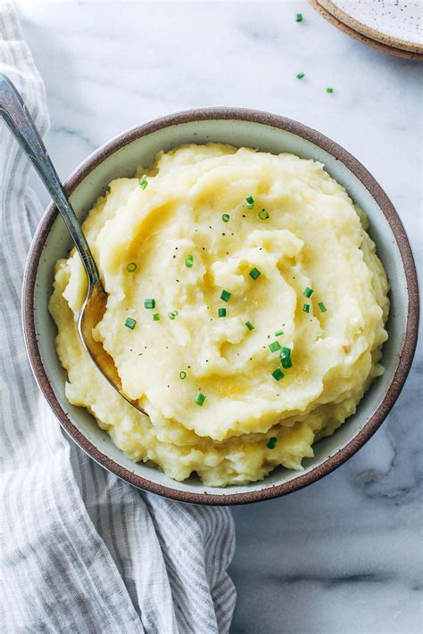 Healthy Garlic Mashed Potatoes Recipe