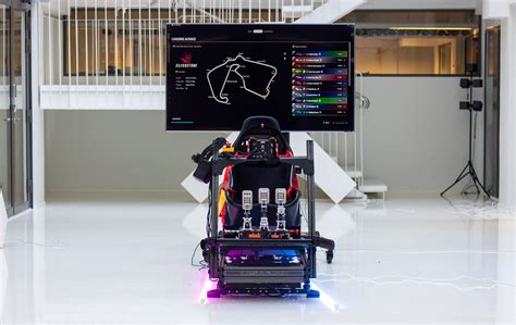 VR for Sim Racing – Immersive Motorsport Simulation - Varjo.com