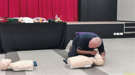 Emergency First Aid At Work Course American Academy