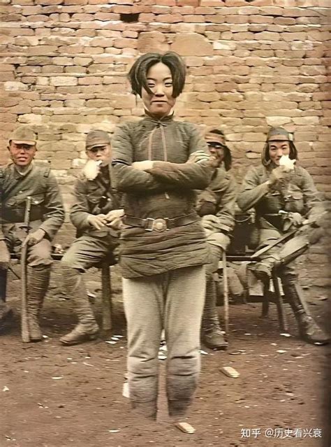 1938年，最美抗日女兵成本华，牺牲前留下的珍贵照片 知乎