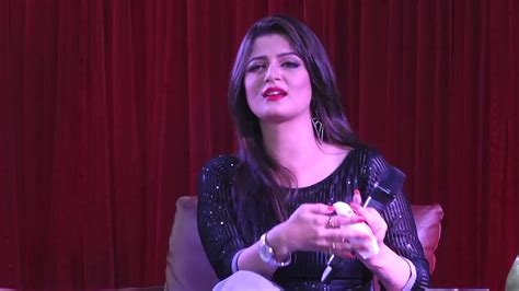 Srabanti Chatterjee Hd Wallpaperperformancesingingtalent Show