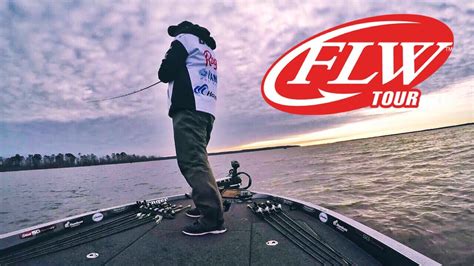 Day 2 On Lake Sam Rayburn Flw Tour 2 Youtube