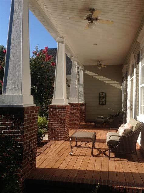 Craftsman Style Front Porch With Brick Accents Arts And Crafts