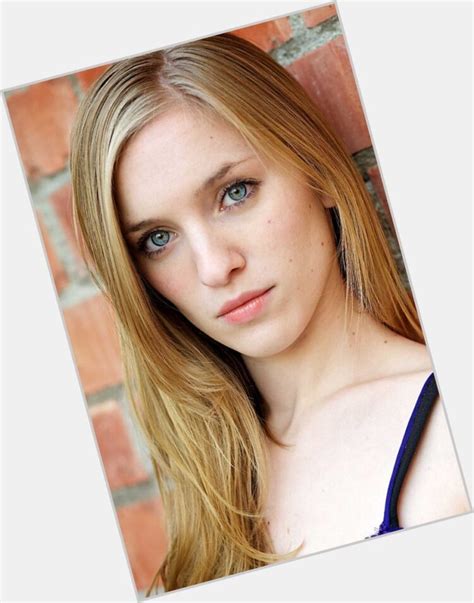 8 Hot Sexy Amanda Bauer Bikini Pics