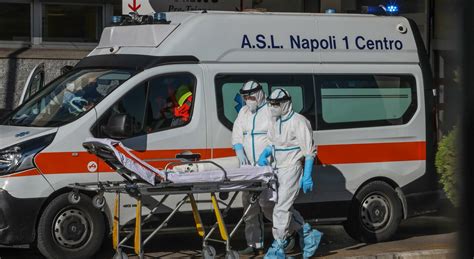 Covid In Campania Oggi Positivi E Sette Morti L Indice Di