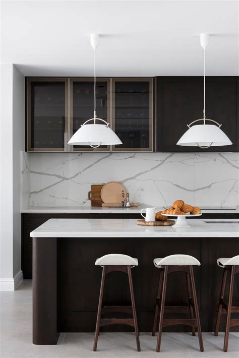 Minosa: Classic Modern Kitchen Design