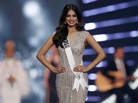 Así luce Harnaaz Sandhu la nueva Miss Universo en bikini 2024