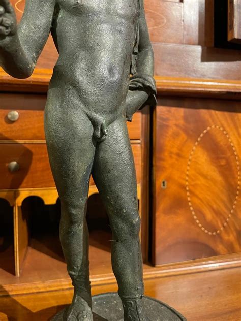 19th Italian Century Grand Tour Bronze Sculpture Of Nude Narcissus For