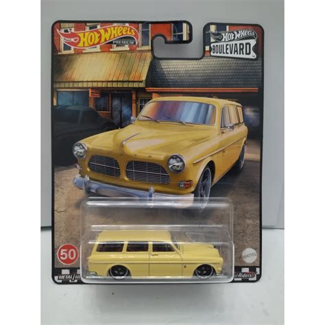 VOLVO P AMAZON ESTATE BOULEVARD HOT WHEELS PREMIUM BCN STOCK CARS