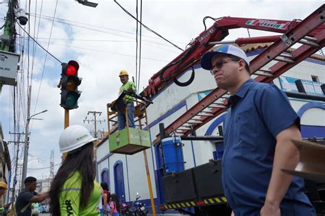 Avanzan Trabajos De Semaforizaci N Peatonal Y Demarcaci N Vial En Valencia